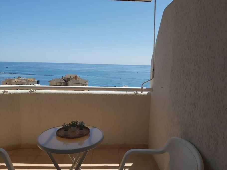 360° Seaview Benalbeach Apartment Benalmádena Kültér fotó